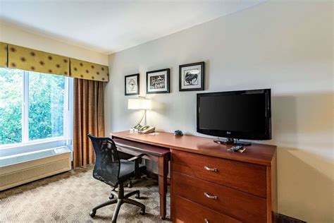 Clarion Hotel Portland Airport Portland, Oregon, US - Reservations.com