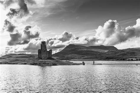 anniversary-photo-shoot-scottish-castle - Karen Thorburn Photography