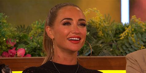 Love Island: All Stars viewers loved Georgia H's question before kiss