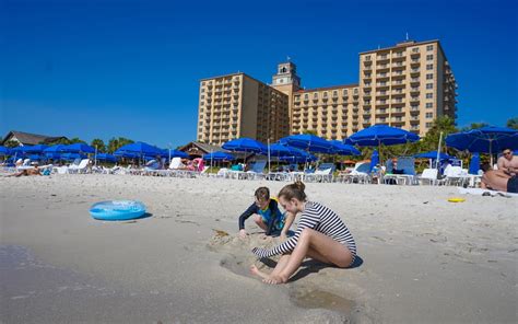 The Ritz Carlton Naples Resorts: Which One Should You Choose?