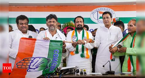 Congress banking on 5 'guarantees' for victory in Karnataka polls | Karnataka Election News ...