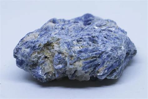 18 Incredible Blue Gems, Minerals, Crystals and Rocks (Photos)