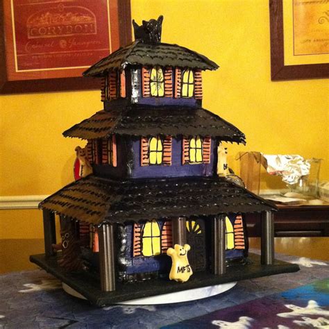 3 Story Haunted House Cake - CakeCentral.com