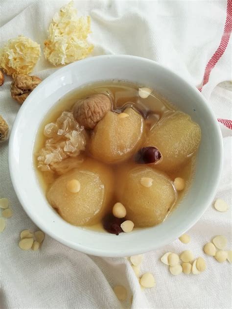 chinese-pear-soup-recipe-1 - Souper Diaries