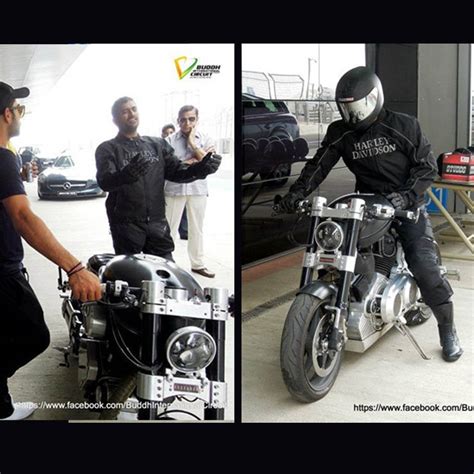 Birthday boy MS Dhoni & his AWESOME bike collection: Yamaha RD350 to ...