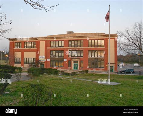 City high school baltimore hi-res stock photography and images - Alamy