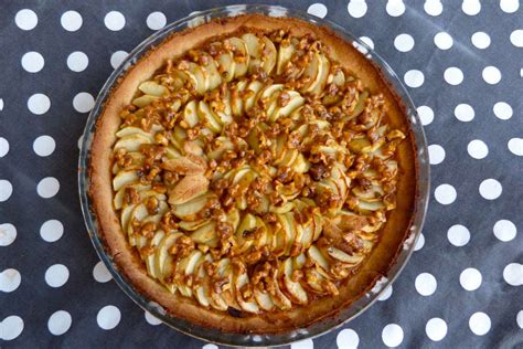 Tarte aux pommes caramel beurre salé - Recette Ptitchef