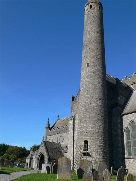 Round tower at St Canice's Cathedral, Kilkenny | Visit ireland ...