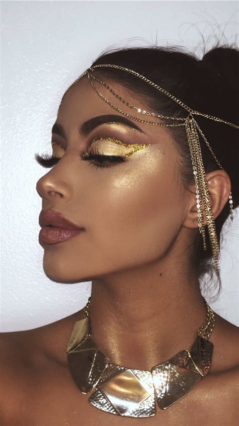 Goddess Makeup Halloween, Halloween Makeup Diy, Halloween Outfits, Cleopatra Halloween Makeup ...