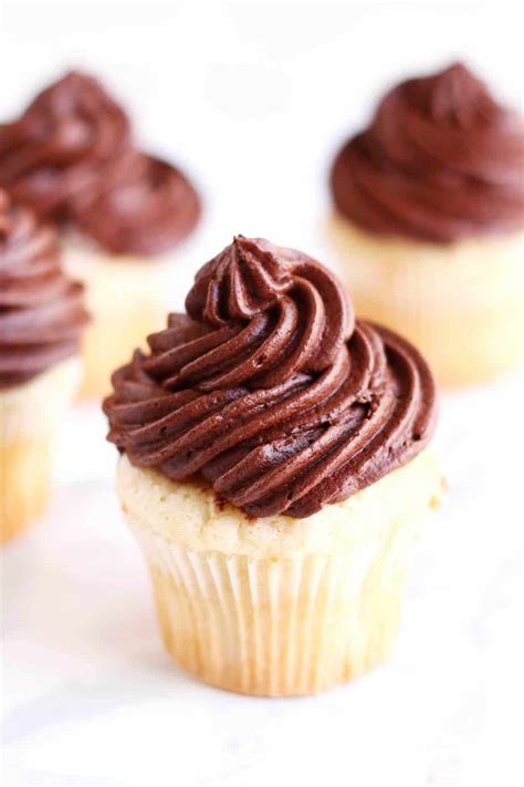 Easy Vanilla Cupcakes with Creamy Chocolate Frosting - Baking Ginger