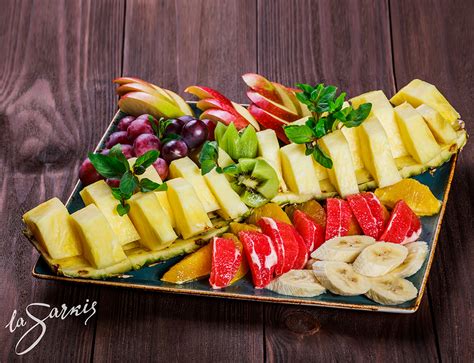 Assorted fruit platter | Order Delivery Assorted fruit platter in ...