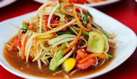 Understanding Thailand Cuisine - chefs move