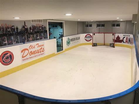 Garage Basement Rinks | Hockey Boards & Synthetic Ice | D1 Rinks