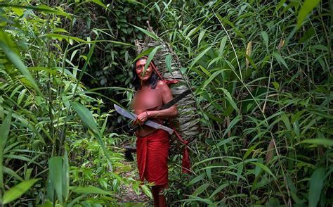 Meet The Waiapi Tribal People Of Amazon, Who Love To Drink Beer And Party