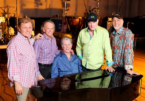 WTF: Beach Boys’ Mike Love Cuts Brian Wilson, Al Jardine, David Marks From Touring Line-Up ...