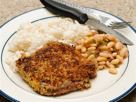 How to Make Breaded Steak with Cooked Rice and Beans