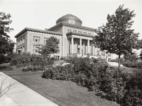 Marquette County Courthouse | SAH ARCHIPEDIA