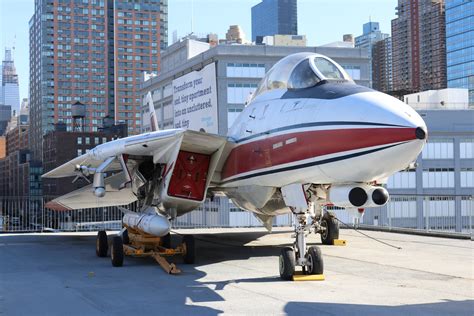 Grumman F-14D Super Tomcat aboard the USS Intrepid Museum in New York