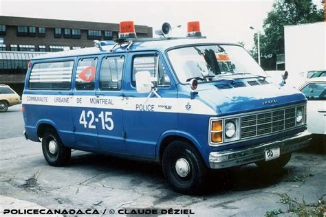 Old Police Cars, Police Truck, Old Montreal, Montreal Ville, Emergency Vehicles, Police Vehicles ...