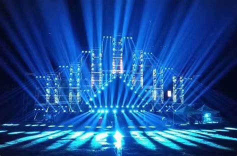 All You Need To Know About Theatre Lighting Equipment ~ Information ...