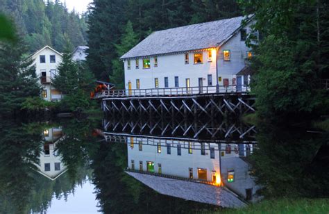 Waterfall Resort Alaska (Ketchikan, AK) - Resort Reviews ...