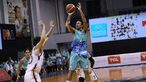 Calvin Abueva makes rousing comeback in Phoenix win over NLEX