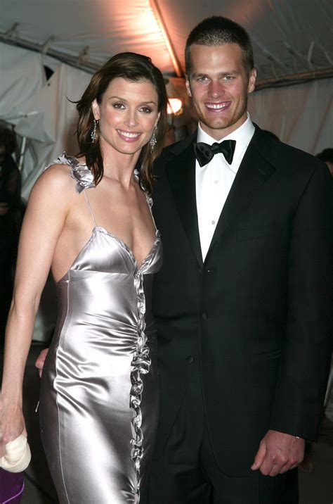 Dönüşür Neşeli kapak bridget moynahan son with tom brady uğraşmak yine ...