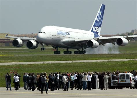 The World's First Airbus A380 Is 16 Years Old - Where Is it Now ...