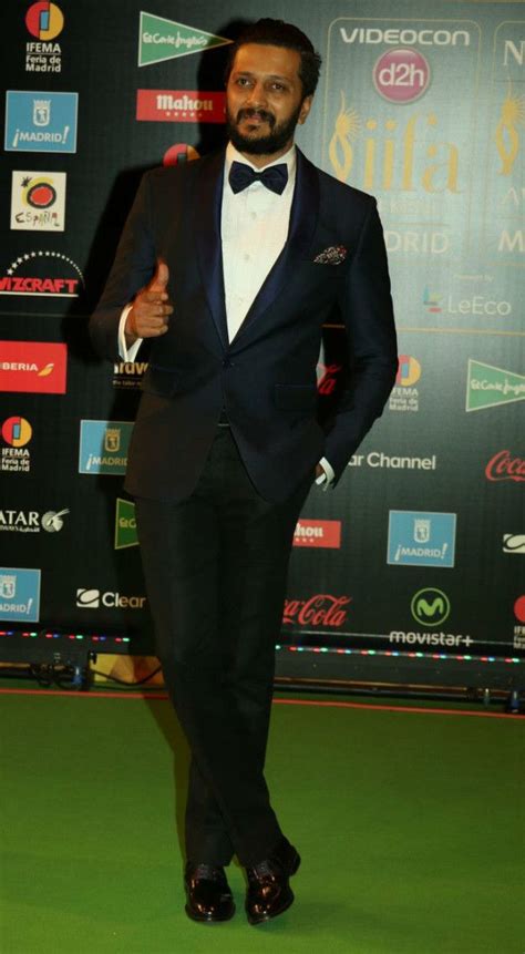 Riteish Deshmukh | Iifa awards, Bollywood actors, Awards night