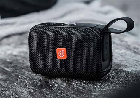 DOSS E-go Portable Smart Wireless Speaker with Alexa | Gadgetsin