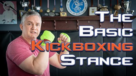 How To Set Up The Basic Kickboxing Stance - YouTube