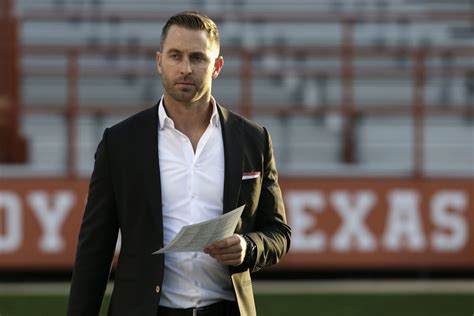 NFL: Kliff Kingsbury, Cardinals Cell Phone Policy is a Non-Issue