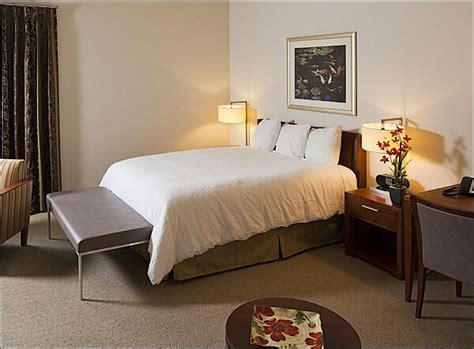 THE SUITES AT YALE NEW HAVEN - Specialty Hotel Reviews (CT)