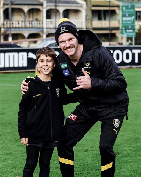 Richmond FC 🐯 on Twitter: "School holiday fun at today’s Richmond Rookies clinic ☺️ https://t.co ...