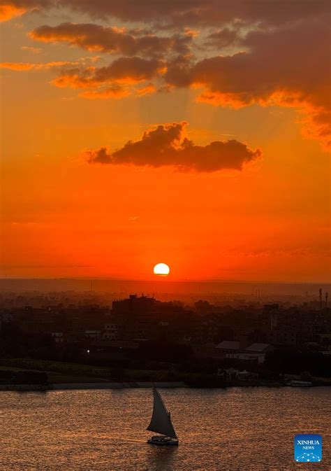 Nile River at sunset in Cairo-Xinhua