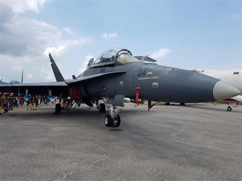 Royal Malaysian Air Force F-18 Hornet.LIMA Airshow-March 2019 : r/aviation