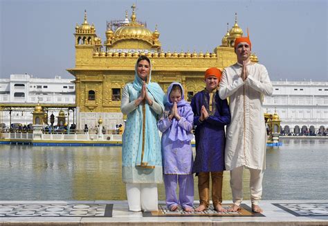 Justin Trudeau Really Is Doing the Most on This India Trip | Vanity Fair