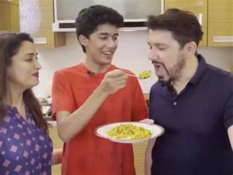 Madhuri Dixit Son Arin Cooks For The First Time: Madhuri Dixit Son Arin ...