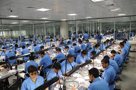 20,000 Workers Lose Jobs As Diamond Demand Declines - TheDailyGuardian