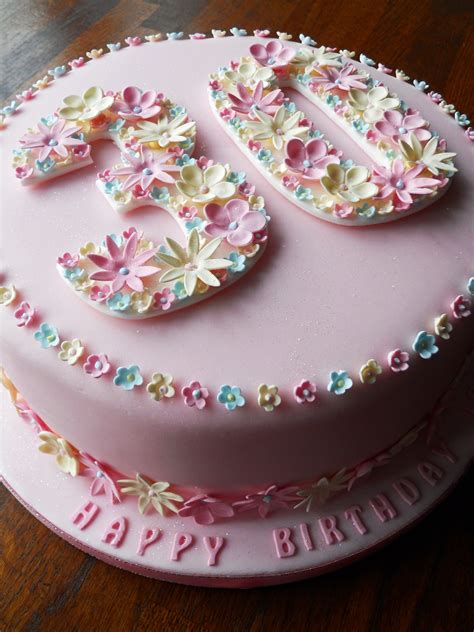 A beatiful flower 30th birthday cake. | Birthday cake for women simple, Funny birthday cakes ...