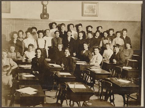 25 Rare Photos Show the Boston Public Schools in the Late 19th Century ...