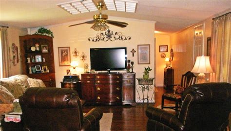 How To Decorate A Single Wide Mobile Home Living Room | House Decor ...