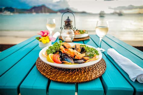 Restaurants in St. Lucia: 12 Best Places To Eat | SANDALS