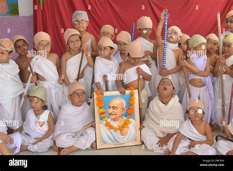 Gandhi jayanti celebration hi-res stock photography and images - Alamy