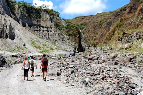 Amazing Trekking at Mt. Pinatubo, Philippines | Review