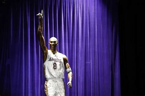 Lakers Unveil Magnificent Kobe Bryant Statue