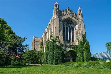 10 Interesting Facts about Loyola University Chicago - College Guide