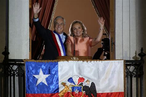 Pinera Sworn In as Chile’s President With Major Task Ahead - Bloomberg