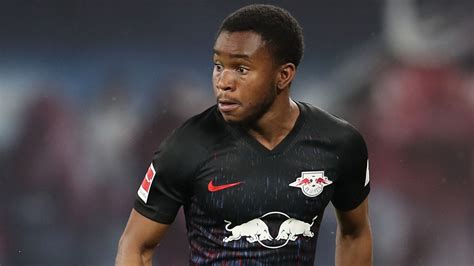 Ademola Lookman: Fulham sign RB Leipzig winger on loan | Football News ...