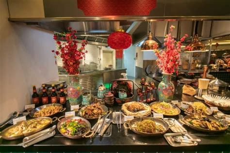 Chinese New Year Prosperity Reunion Buffet Lunch & Dinner at Makan ...